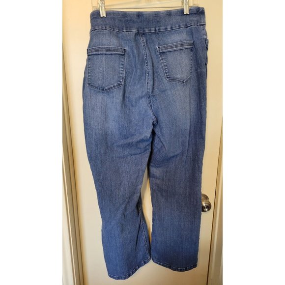 Westbound Woman Jeans Womens 16W Regular Straight Leg Medium Wash Denim Blue - Picture 7 of 11
